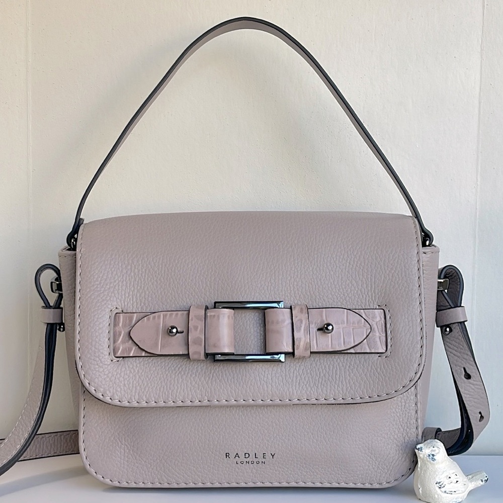Radley London Genuine Leather Crossbody Bag Color Lilac